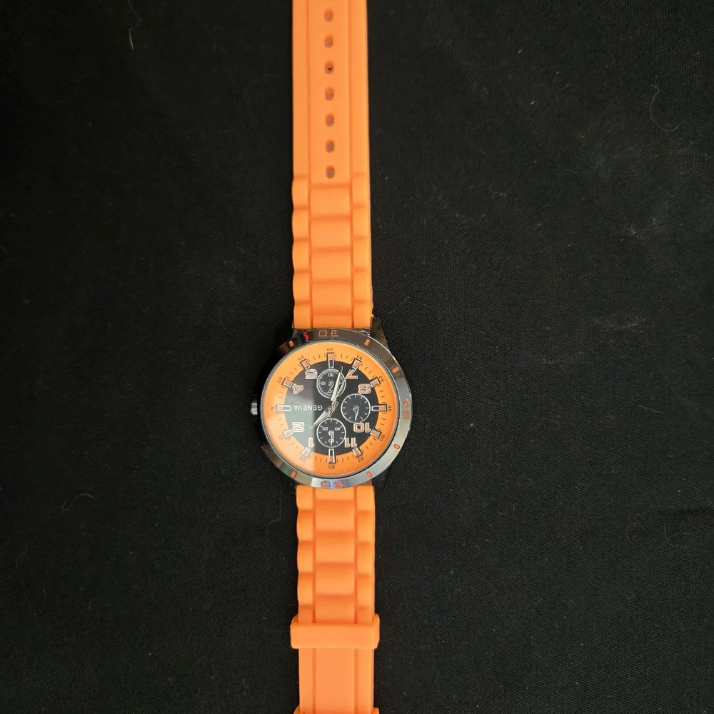 Geneva Vibrant Orange Smartwatch